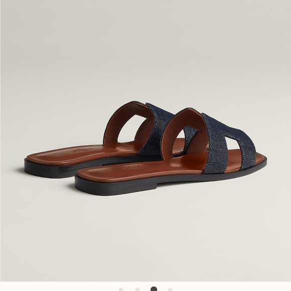 Hermes Oran sandals size 36 with box and dust bag - Picture 2 of 7